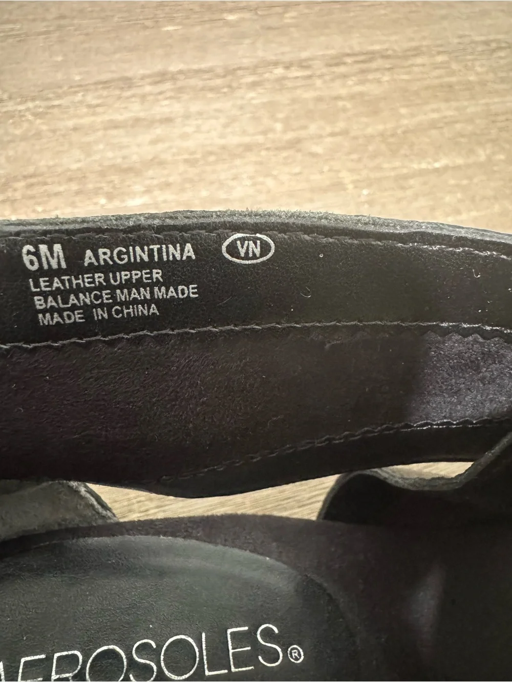AEROSOLES Black Leather Crisscross Peep-Toe Heels | Very Good Condition